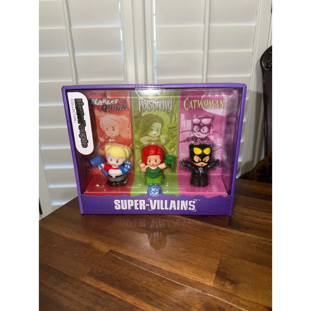 Fisher Price Little People Collector DC Super Villains Harley Quinn Ivy Catwoman